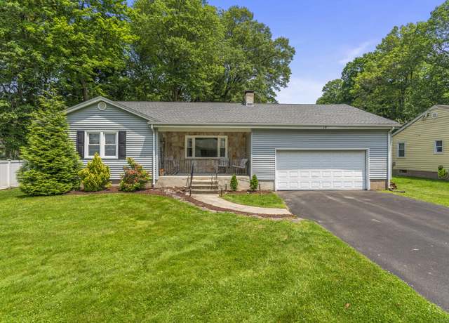Property at 15 Berkley St, Manchester, CT 06042, 3 beds, 1 bath