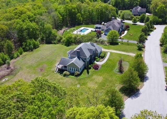 Property at 84 Mustang Dr, Monroe, CT 06468, 5 beds, 3 baths