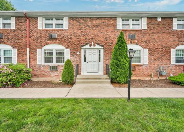 Property at 201 Regan Rd Apt 7B, Vernon, CT 06066, 2 beds, 1.5 baths