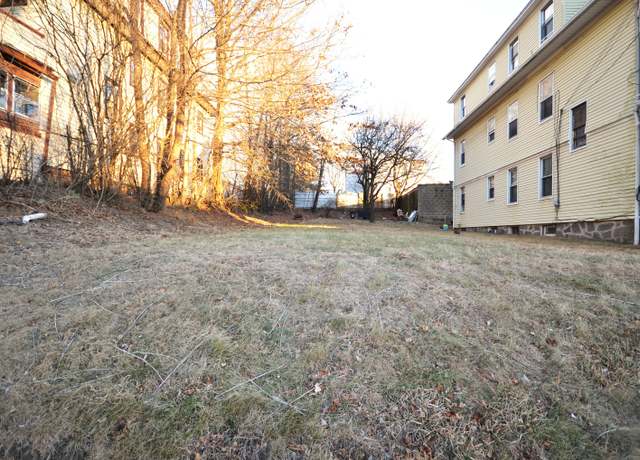Property at 172 Palisade Ave, Bridgeport, CT 06610