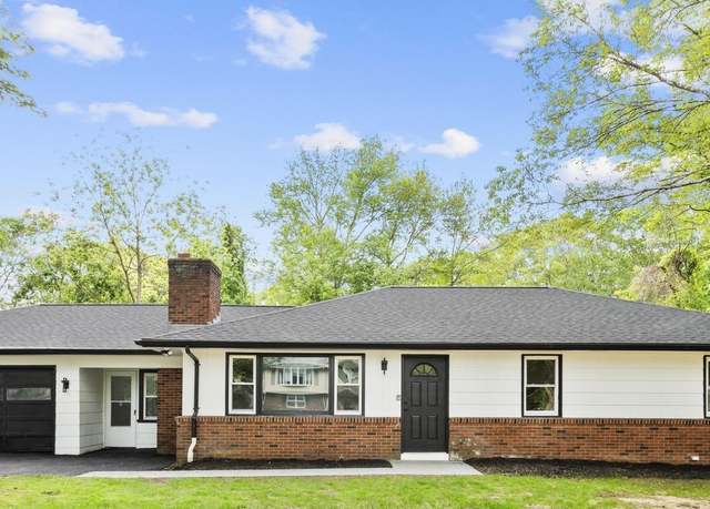 Property at 53 Cassella Dr, Hamden, CT 06514, 3 beds, 1.5 baths