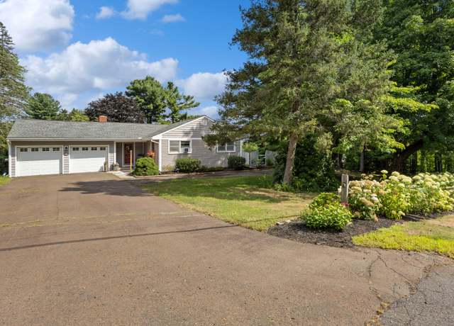 Property at 93 Meeting House Hill Rd, Durham, CT 06422, 2 beds, 1 bath