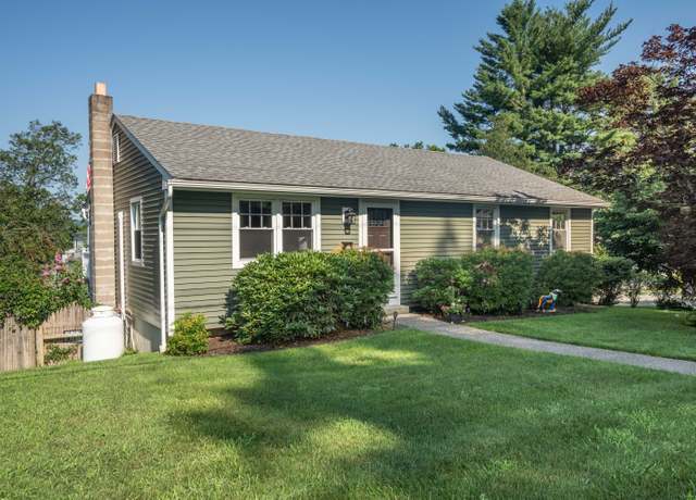 Property at 268 Clearview Ave, Torrington, CT 06790, 3 beds, 1.5 baths