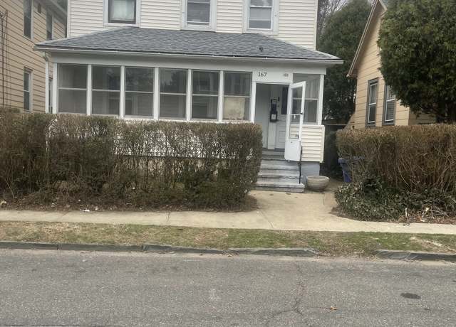 Property at 167 Scofield Ave, Bridgeport, CT 06605, 6 beds, 2 baths