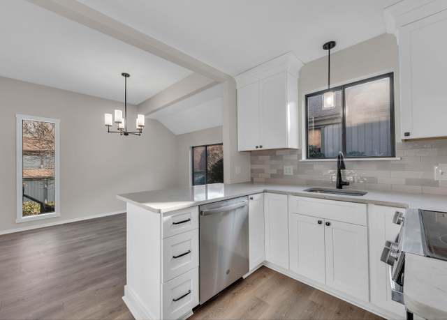 Property at 158 Heritage Vlg Unit B, Southbury, CT 06488, 1 bed, 1 bath