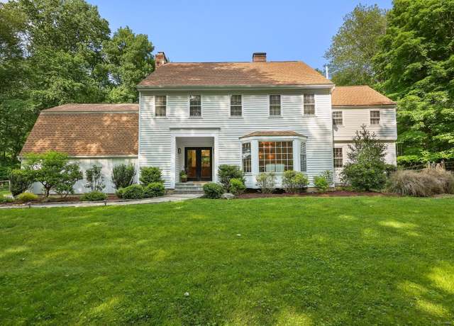 Property at 30 Norfield Woods Rd, Weston, CT 06883, 4 beds, 2.5 baths