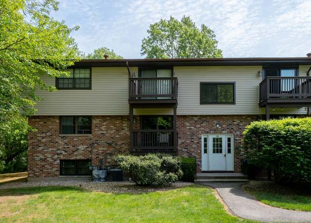 Property at 18 Surrey Dr Unit B5, Newington, CT 06111, 1 bed, 1 bath