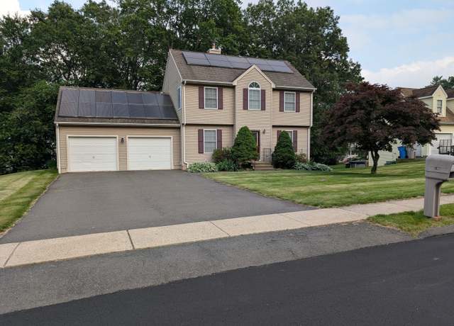 Property at 190 Sunnydale Ave, Bristol, CT 06010, 3 beds, 2.5 baths