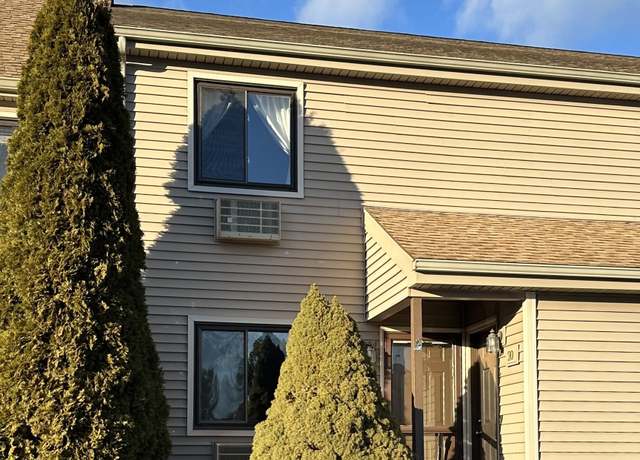 Property at 371 Emmett St Apt 19, Bristol, CT 06010, 2 beds, 1 bath