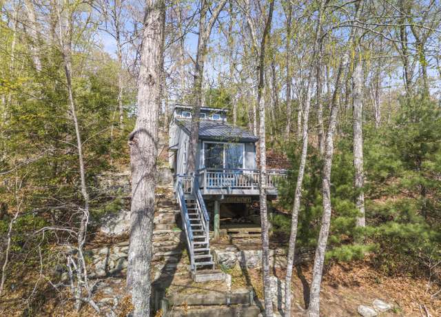 Property at 30 Indian Trl, North Stonington, CT 06359, 1 bed, 0.5 baths