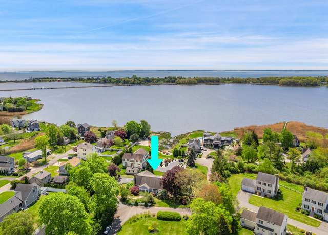 Property at 1 Lighthouse Ln, Old Saybrook, CT 06475, 3 beds, 2.5 baths