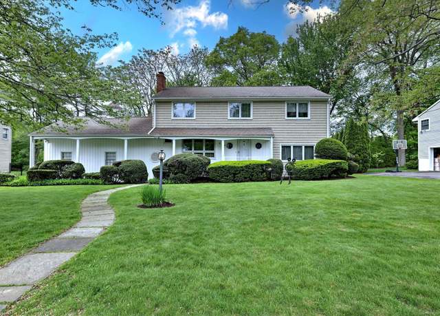 Property at 145 Casmir Dr, Fairfield, CT 06825, 4 beds, 2 baths