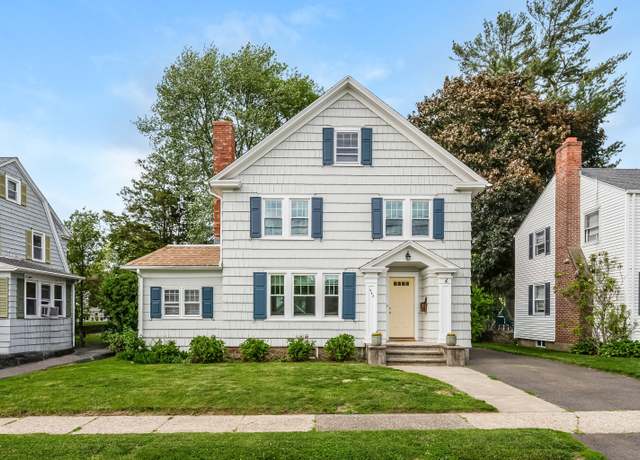 Property at 442 Woodstock Ave, Stratford, CT 06614, 3 beds, 2 baths