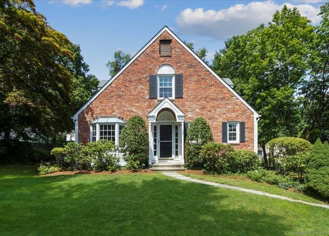 Property at 127 Richmond Hill Rd, New Canaan, CT 06840, 3 beds, 3.5 baths