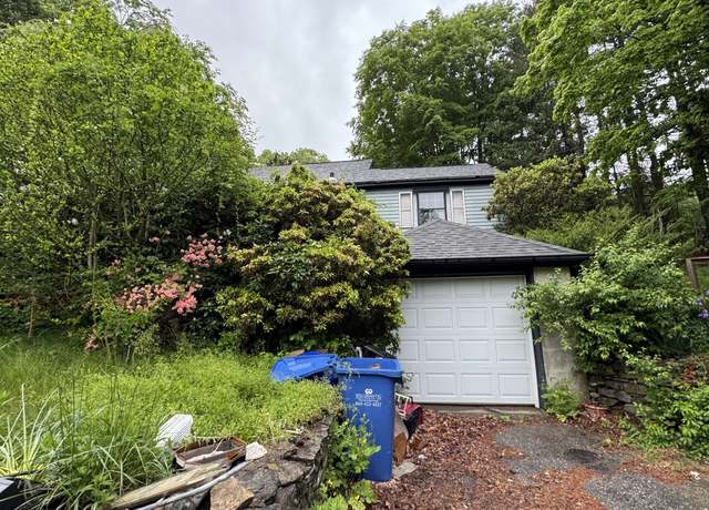 Property at 309 Storrs Rd, Mansfield, CT 06250, 1 bath