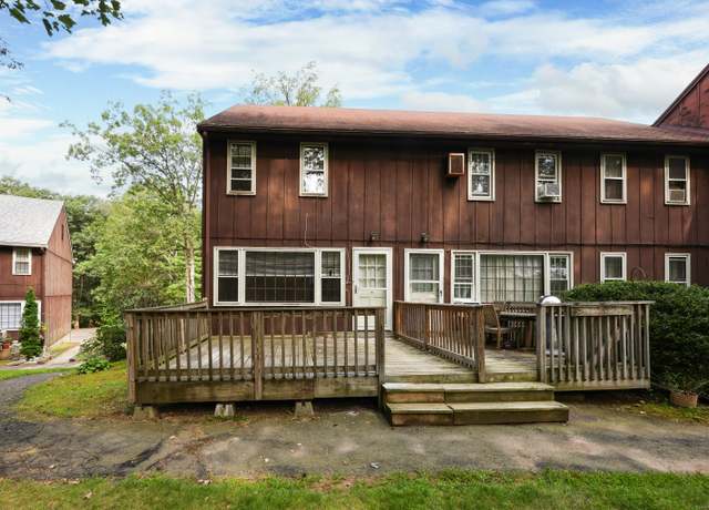 Property at 239 Old Farms Rd Apt 13C, Avon, CT 06001, 2 beds, 1.5 baths