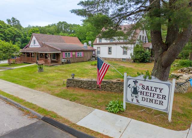 Property at 678 Colonel Ledyard Hwy, Ledyard, CT 06339, 6 beds, 3 baths
