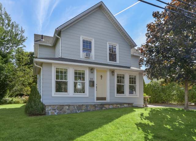 Property at 111 George Ave, Norwalk, CT 06851, 2 beds, 1.5 baths