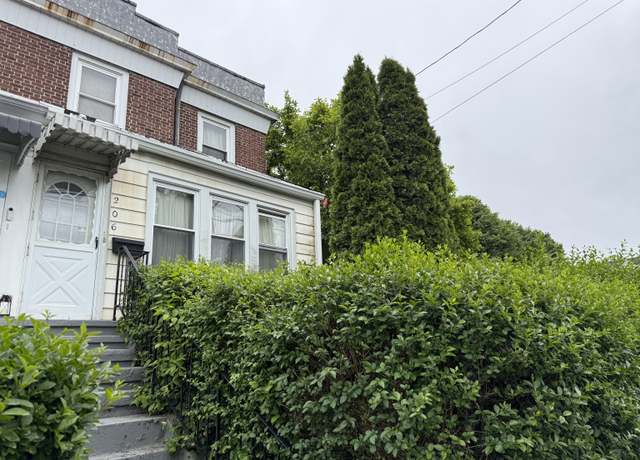Property at 206 Remington St, Bridgeport, CT 06610, 3 beds, 1 bath