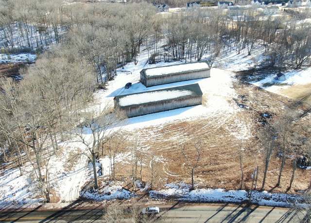 Property at 20 Apothecaries Hall Rd, East Windsor, CT 06016