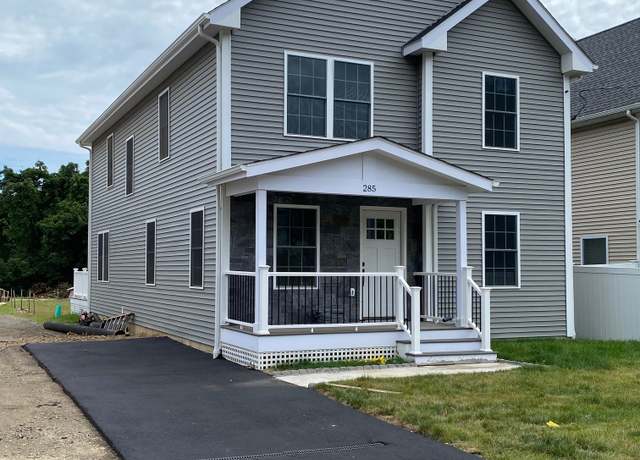 Property at 285 Alba Ave, Bridgeport, CT 06606, 5 beds, 3 baths