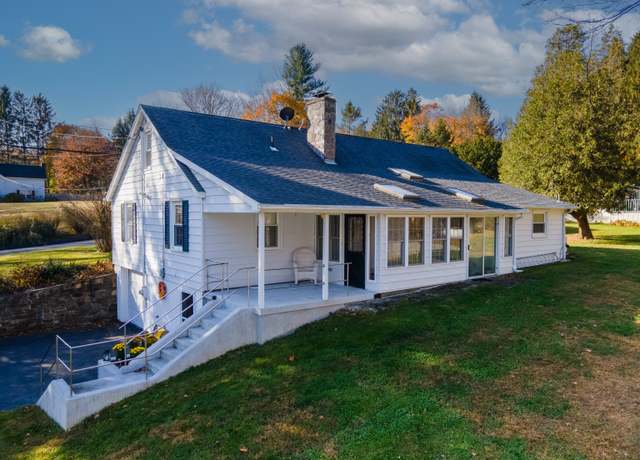 Property at 64 Tatnic Rd, Brooklyn, CT 06234, 6 beds, 3 baths