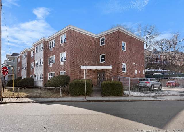 Property at 191 Oak St, Bridgeport, CT 06604, 20 beds, 20 baths
