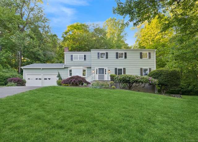 Property at 503 Mountain Laurel Rd, Fairfield, CT 06824, 5 beds, 2.5 baths