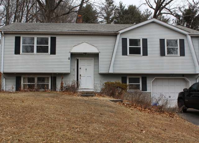 Property at 9 Bromley Ct, Hamden, CT 06514, 3 beds, 2 baths