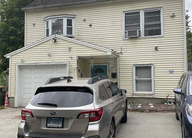 Property at 45 Ludlow St, Waterbury, CT 06710, 5 beds, 2.5 baths