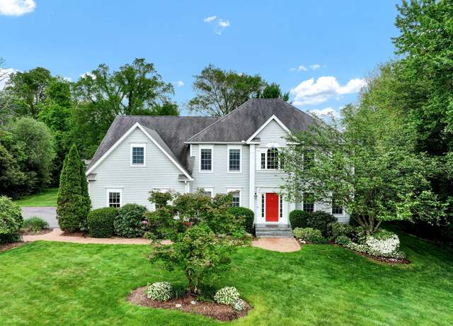 Property at 22 Papermill Rd, Glastonbury, CT 06073, 5 beds, 3.5 baths