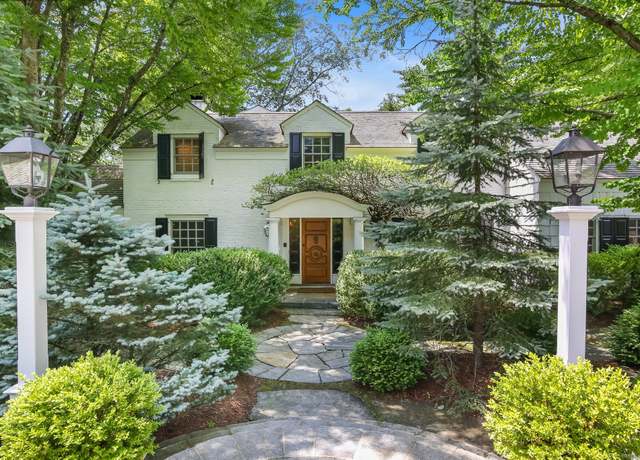 Property at 39 Louises Ln, New Canaan, CT 06840, 5 beds, 6.5 baths