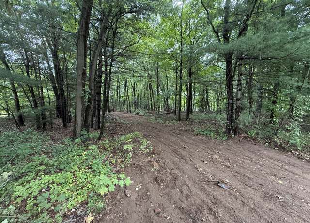 Property at 95 Simon Rd, Enfield, CT 06082