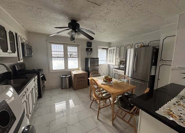 Property at Bldg 28 Court D #63, Bridgeport, CT 06610, 2 beds, 1 bath