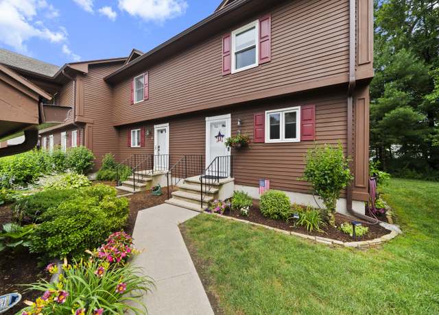 Property at 75 Candlewood Cir, Enfield, CT 06082, 2 beds, 2.5 baths