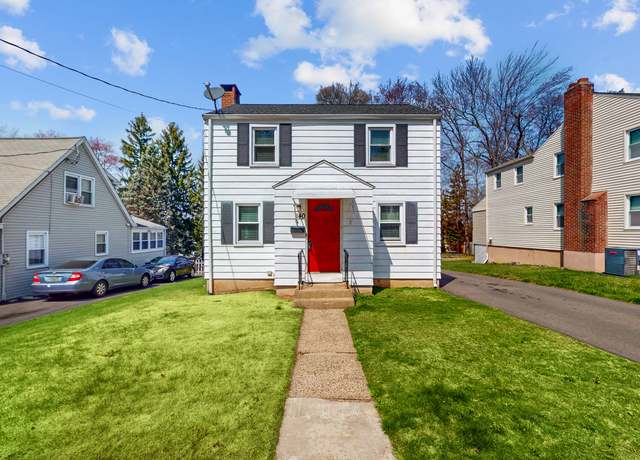 Property at 140 Amherst St, Hartford, CT 06106, 3 beds, 1 bath