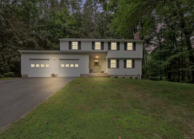 Property at 15 Butternut Ln, Simsbury, CT 06089, 4 beds, 2.5 baths