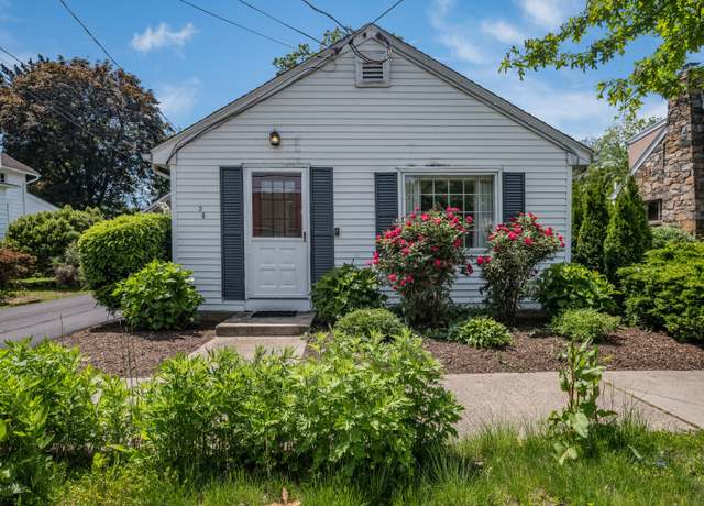 Property at 36 State St, Guilford, CT 06437, 1 bed, 1 bath