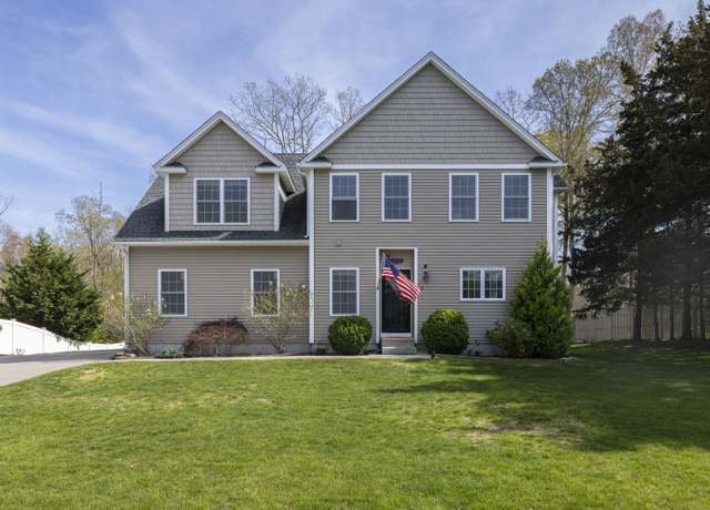 Property at 14 Cutter Dr, Stonington, CT 06355, 3 beds, 3 baths