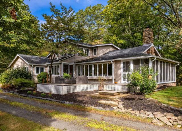 Property at 154 Wilburs Ln, Guilford, CT 06437, 5 beds, 2 baths
