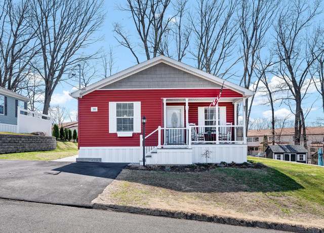 Property at 30 South Rd, Southington, CT 06489, 2 beds, 1.5 baths
