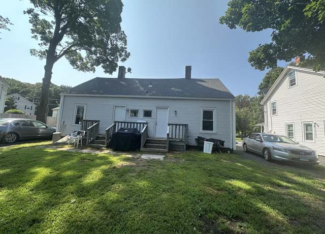 Property at 29 Kerry St, Manchester, CT 06042, 4 beds, 2 baths