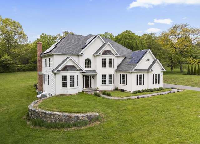 Property at 24 N Racebrook Rd, Woodbridge, CT 06525, 5 beds, 4.5 baths