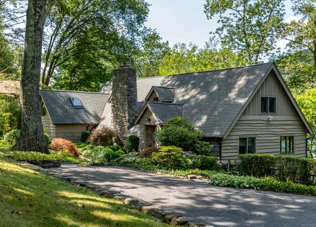 Property at 25 Echo Dr, New Milford, CT 06776, 4 beds, 3.5 baths