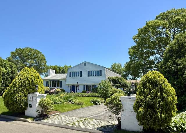 Property at 12 Rolling Ln, Norwalk, CT 06851, 3 beds, 2.5 baths