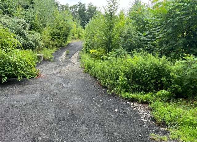 Property at 183 Mount Pleasant Rd, Newtown, CT 06470