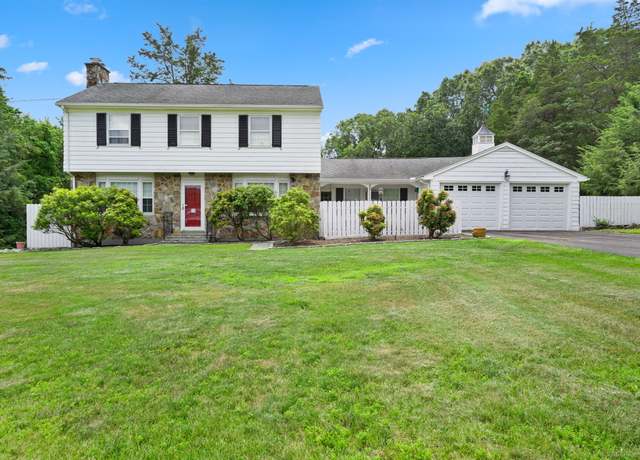 Property at 27 Brittany Ave, Trumbull, CT 06611, 3 beds, 1.5 baths