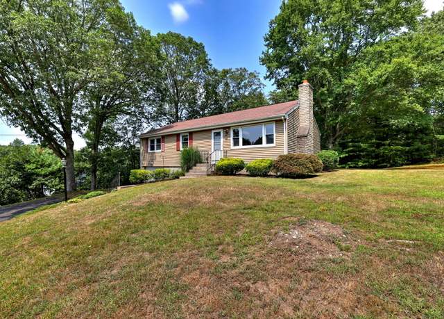 Property at 41 Ridge Dale Rd, Monroe, CT 06468, 3 beds, 1 bath
