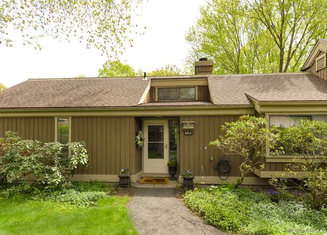 Property at 685 Heritage Vlg Unit A, Southbury, CT 06488, 2 beds, 2 baths