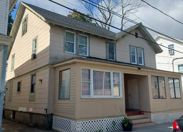 Property at 18 Amity St, New London, CT 06320, 4 beds, 3 baths